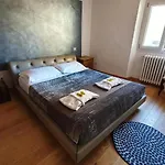Loveweekends With Duomo View Apartment