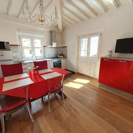 Loveweekends With Duomo View